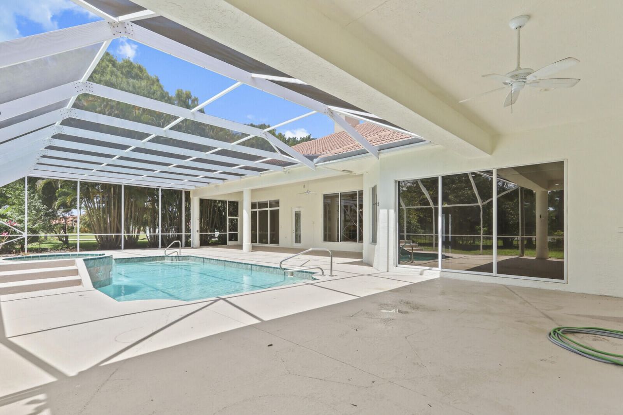 8280 Woodsmuir Drive, Palm Beach Gardens, FL 33412 Photo