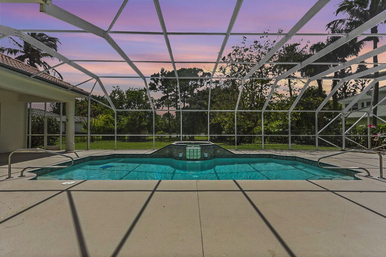 8280 Woodsmuir Drive, Palm Beach Gardens, FL 33412 Photo