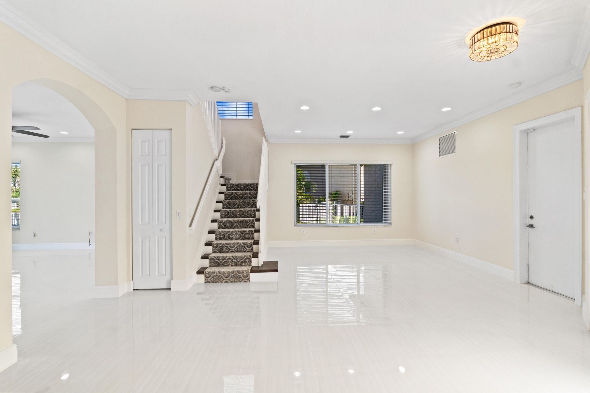 5422 SW 185th Terrace, Miramar, FL 33029 Photo