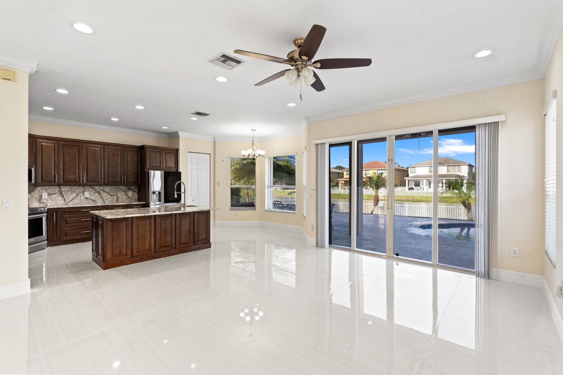 5422 SW 185th Terrace, Miramar, FL 33029 Photo