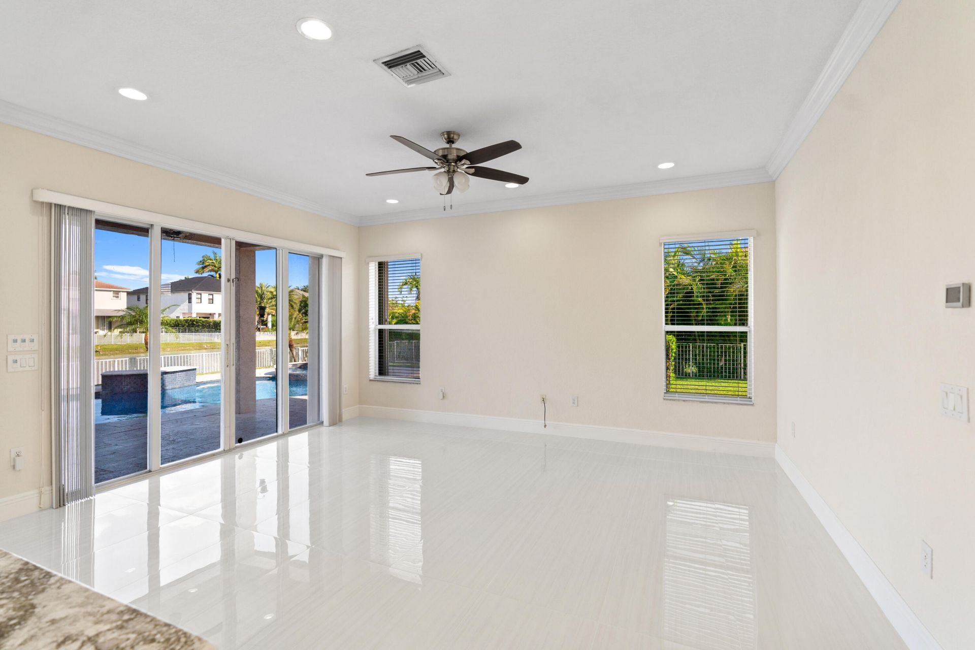 5422 SW 185th Terrace, Miramar, FL 33029 Photo
