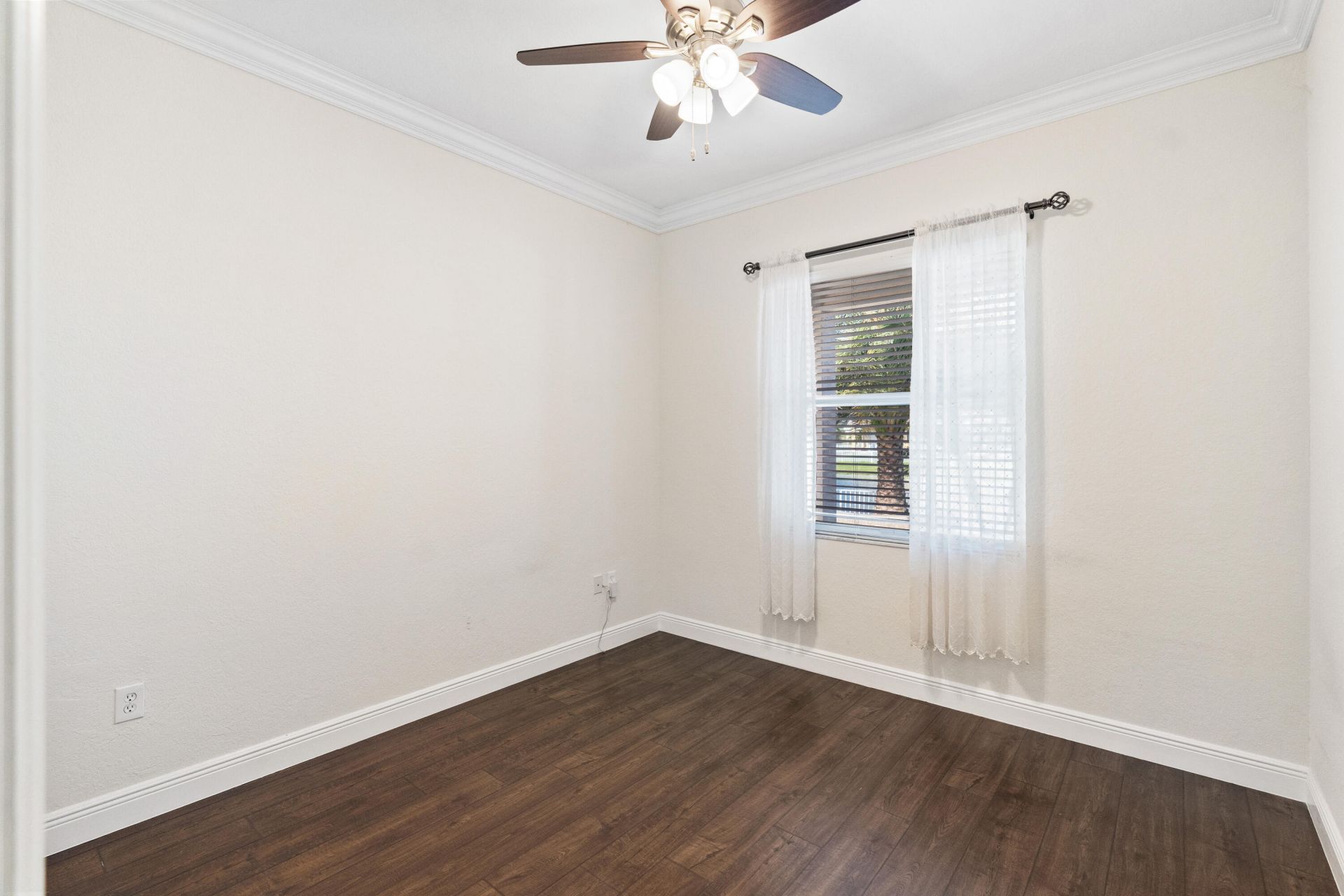 5422 SW 185th Terrace, Miramar, FL 33029 Photo