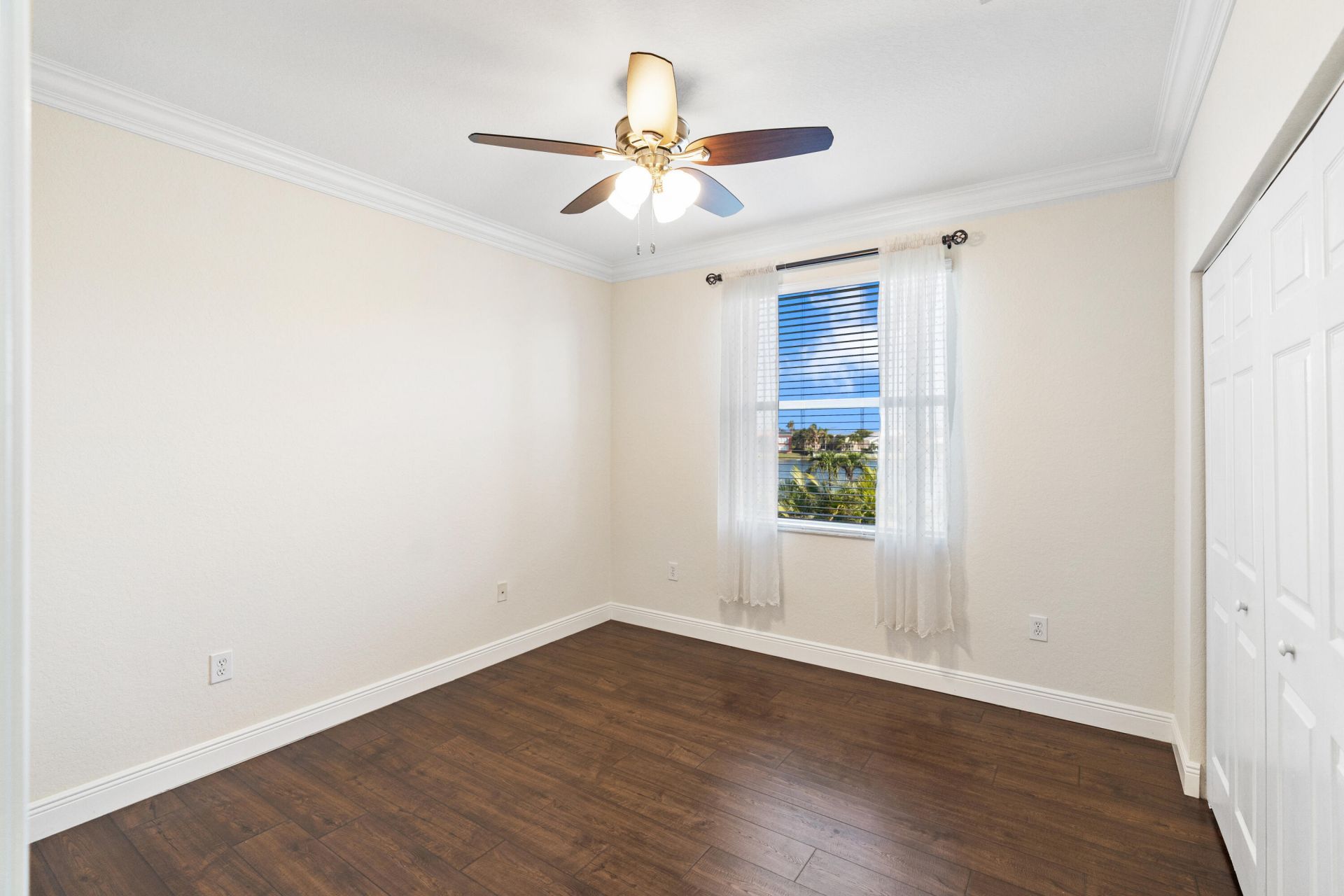 5422 SW 185th Terrace, Miramar, FL 33029 Photo