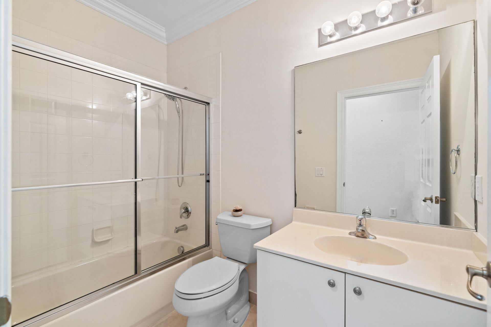 5422 SW 185th Terrace, Miramar, FL 33029 Photo