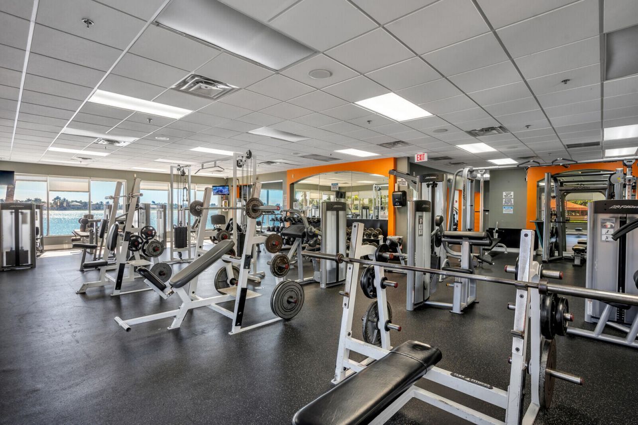 5422 SW 185th Terrace, Miramar, FL 33029 Photo