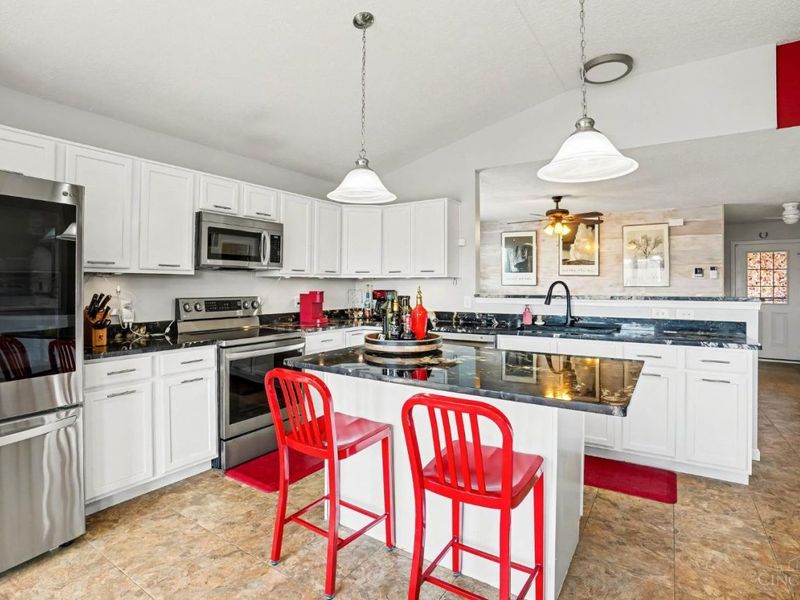 8813 Bluejay View, Cleves, OH 45002 Photo 4