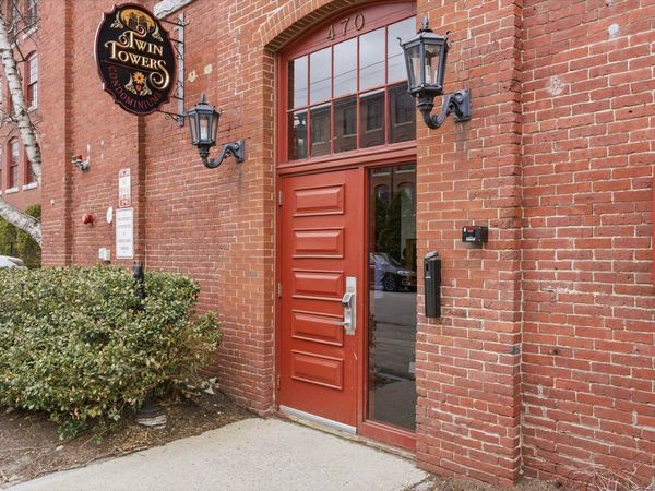 470 Silver Street, Unit 222, Manchester, NH 03103