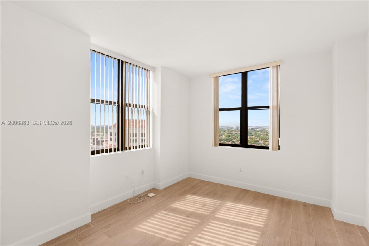 888 S Douglas Rd, Unit PH01, Coral Gables, FL 33134 Photo