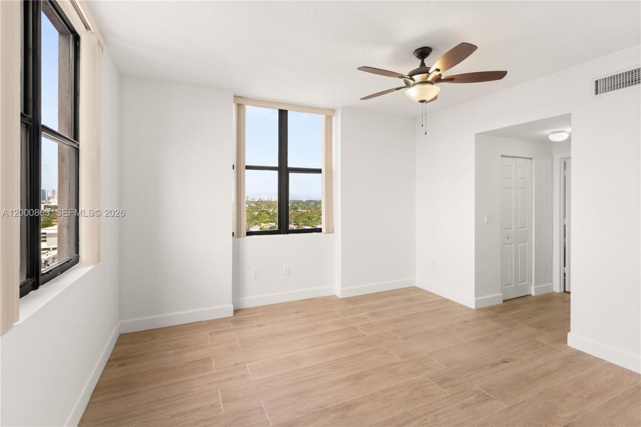 888 S Douglas Rd, Unit PH01, Coral Gables, FL 33134 Photo