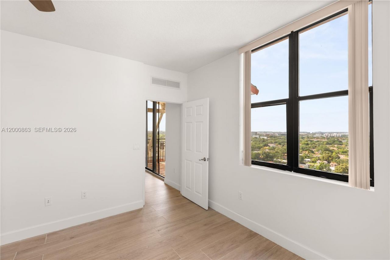 888 S Douglas Rd, Unit PH01, Coral Gables, FL 33134 Photo