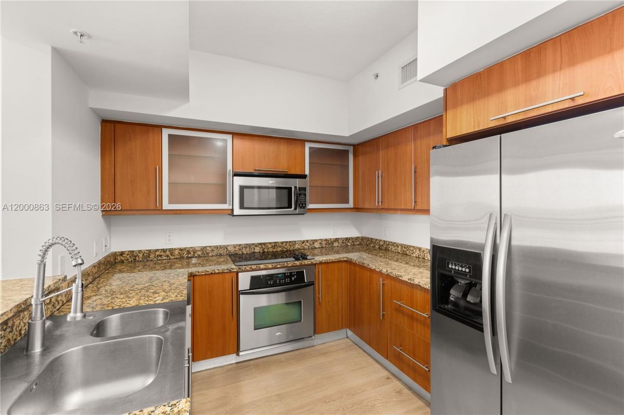 888 S Douglas Rd, Unit PH01, Coral Gables, FL 33134 Photo