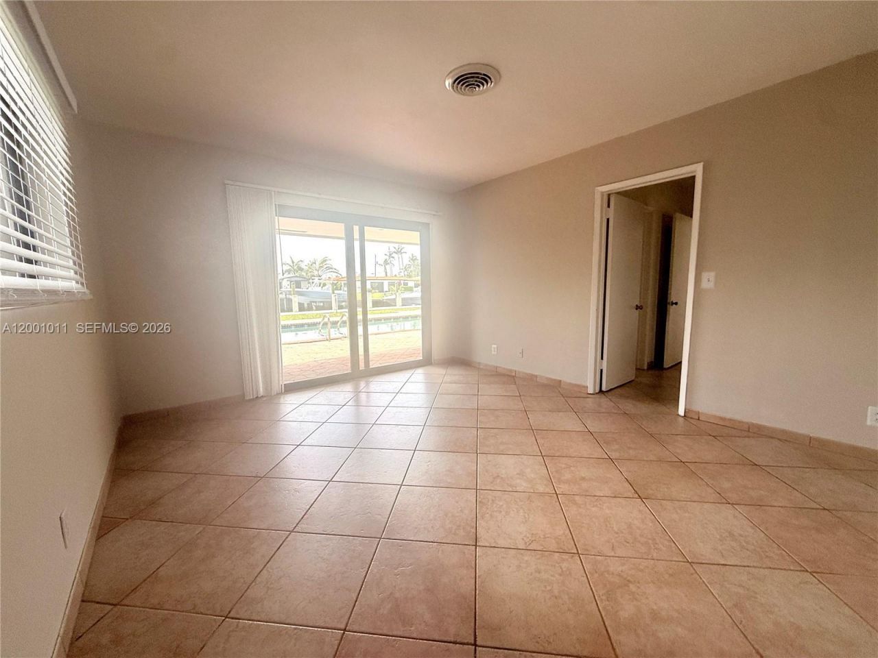 2730 NE 7th St, Pompano Beach, FL 33062 Photo