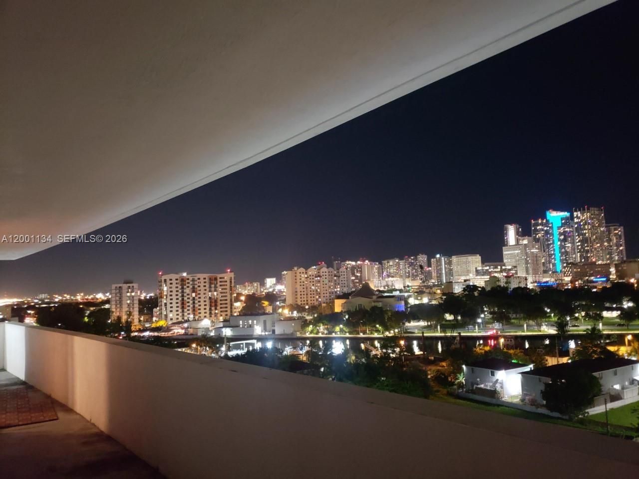 36 NW 6th Ave, Unit 906, Miami, FL 33128 Photo