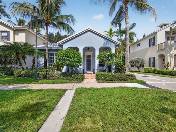 184 W Bay Cedar Cir, Jupiter, FL 33458