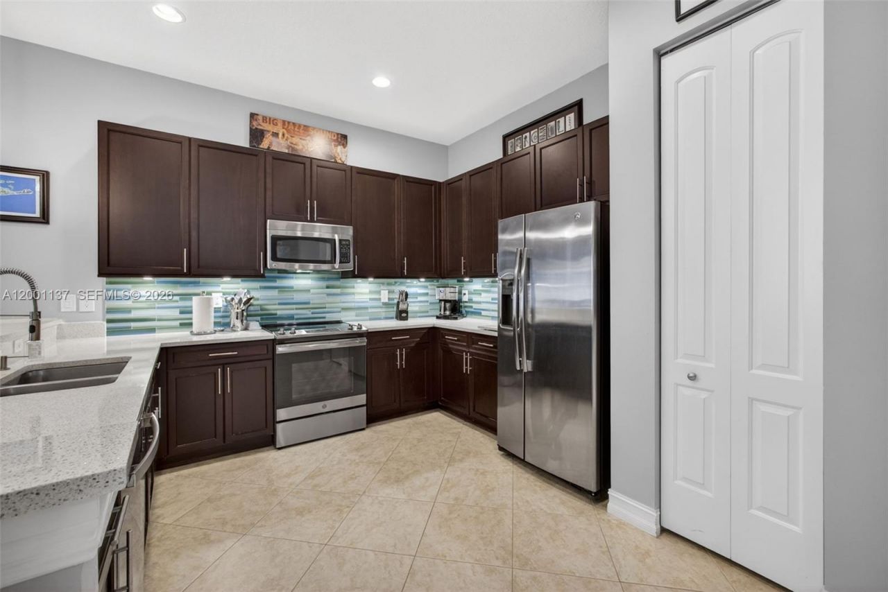 184 W Bay Cedar Cir, Jupiter, FL 33458 Photo