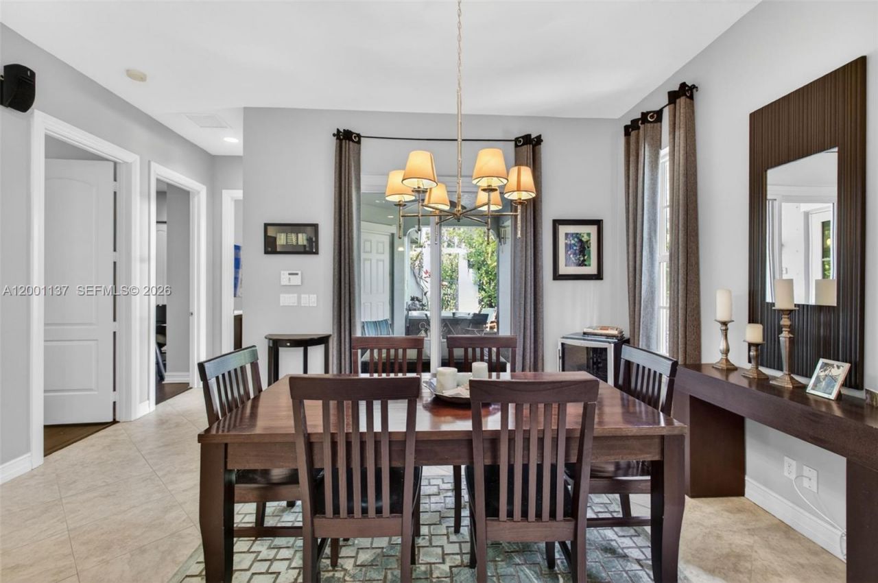 184 W Bay Cedar Cir, Jupiter, FL 33458 Photo