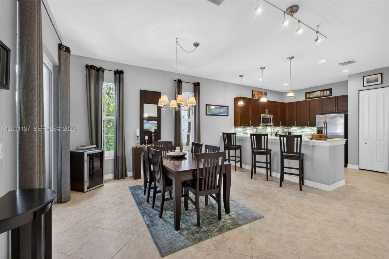 184 W Bay Cedar Cir, Jupiter, FL 33458 Photo