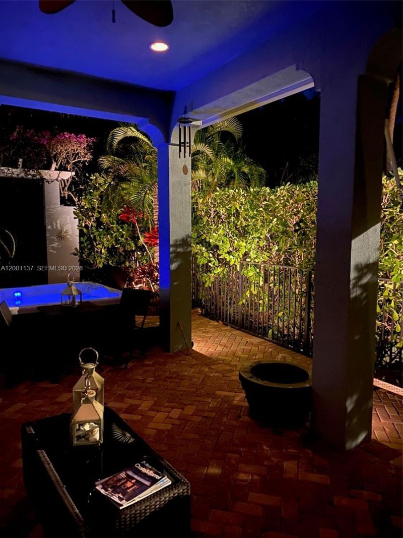 184 W Bay Cedar Cir, Jupiter, FL 33458 Photo