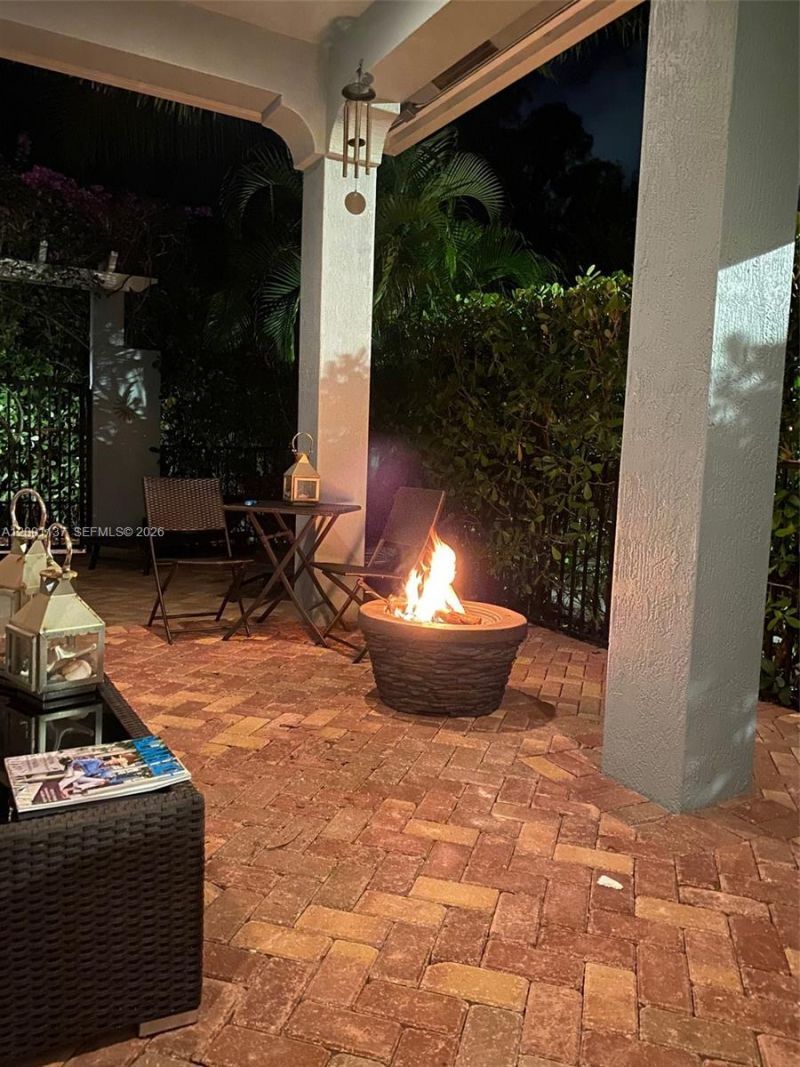 184 W Bay Cedar Cir, Jupiter, FL 33458 Photo