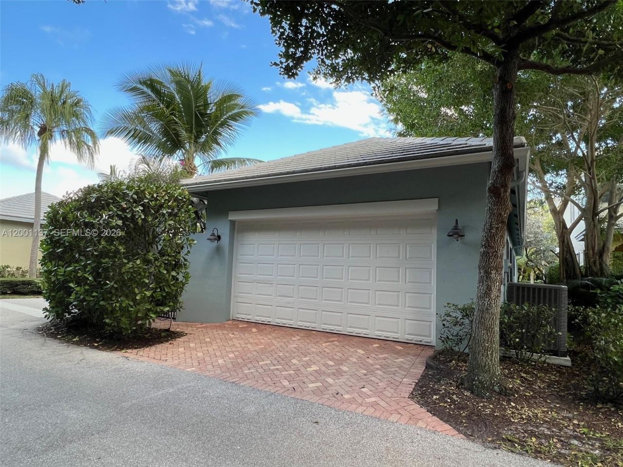 184 W Bay Cedar Cir, Jupiter, FL 33458 Photo