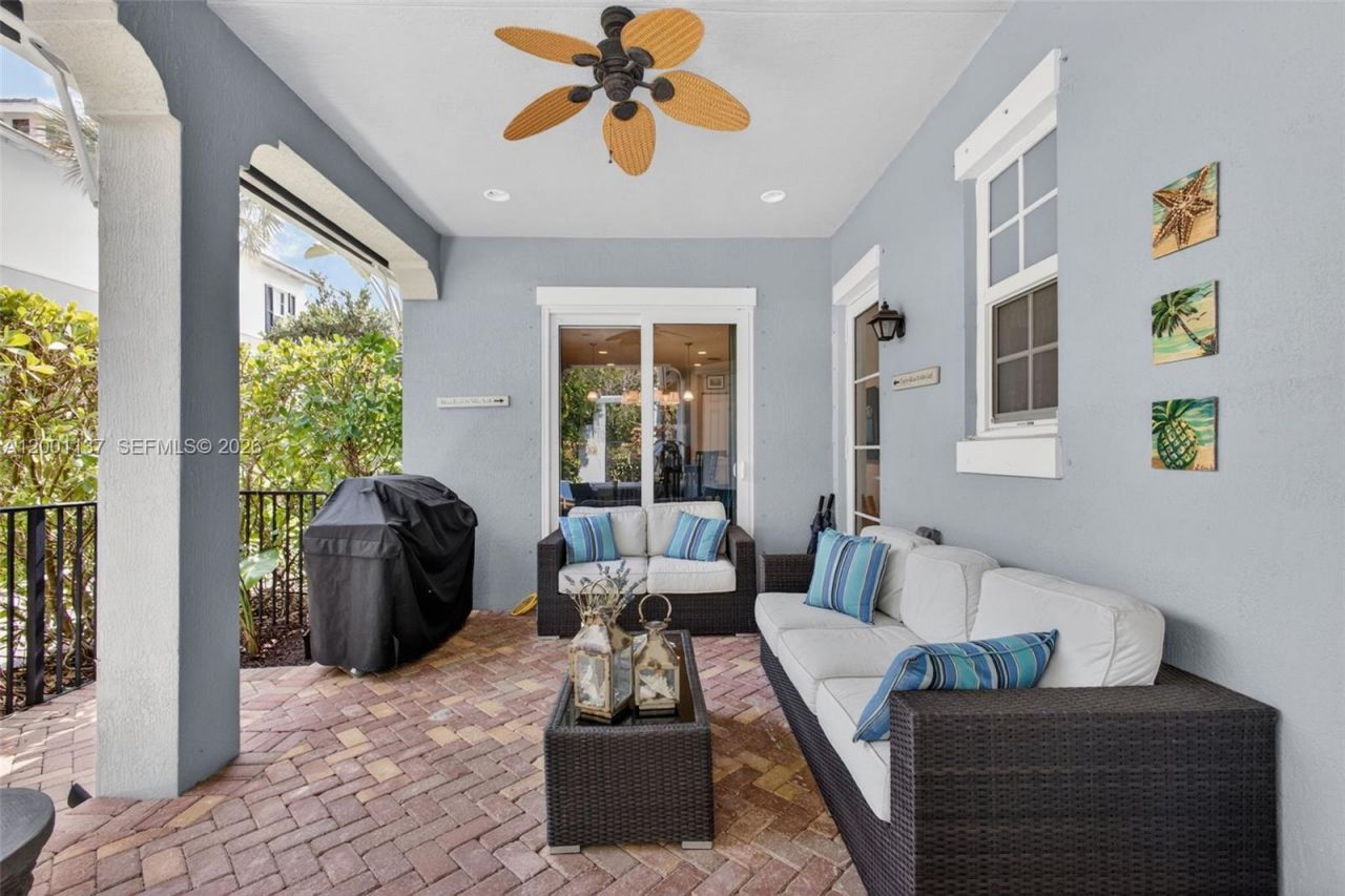 184 W Bay Cedar Cir, Jupiter, FL 33458 Photo