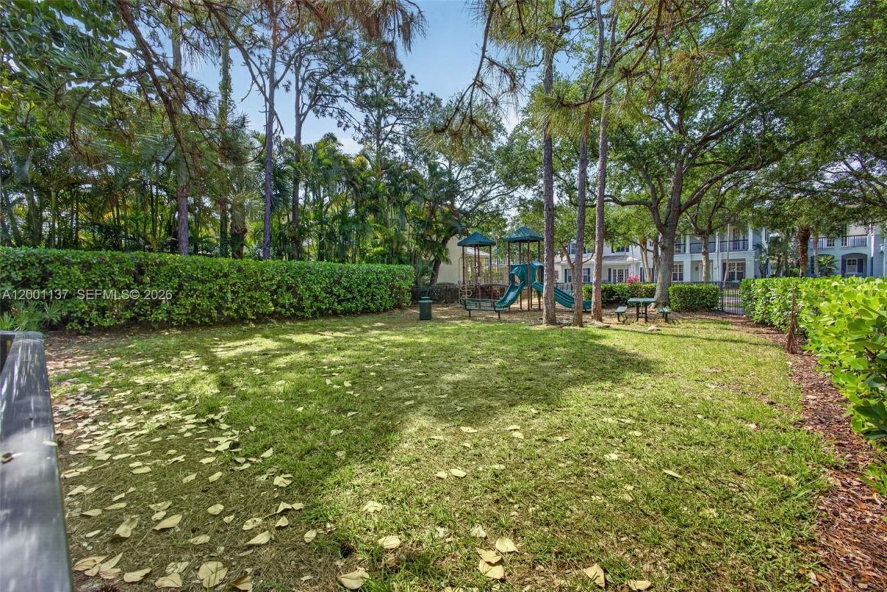 184 W Bay Cedar Cir, Jupiter, FL 33458 Photo