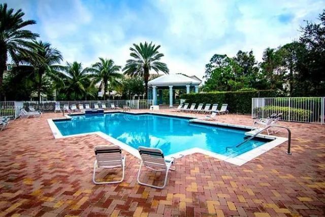 184 W Bay Cedar Cir, Jupiter, FL 33458 Photo