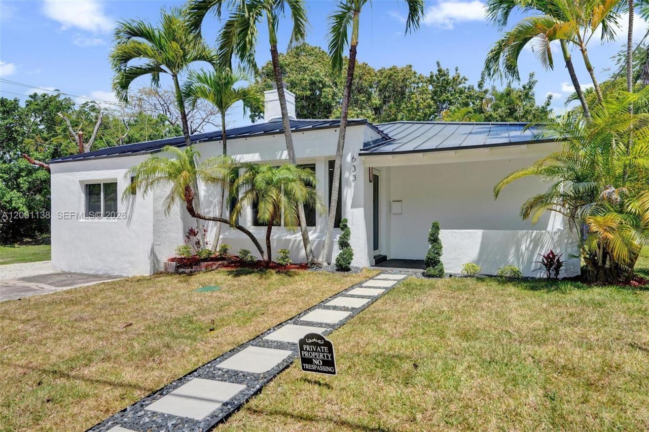 633 NE 70th St, Miami, FL 33138 Photo