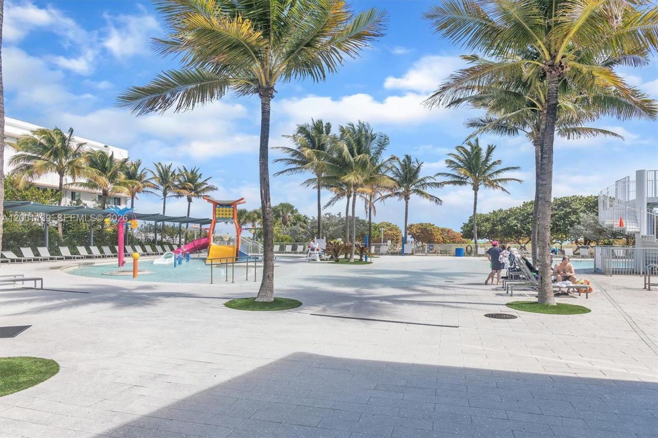 625 93rd St, Surfside, FL 33154 Photo