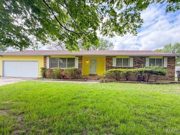 903 Glenn Drive, Sikeston, MO 63801