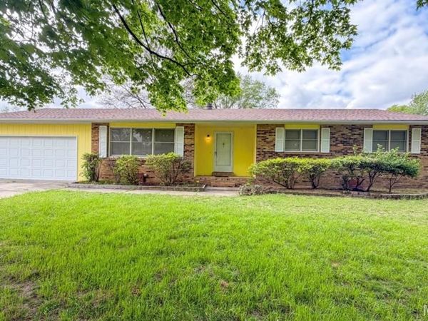 903 Glenn Drive , Sikeston, MO 63801