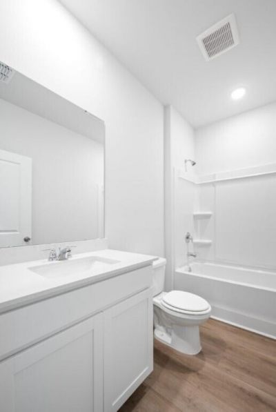 845 Meadowbrook Lane Photo 17