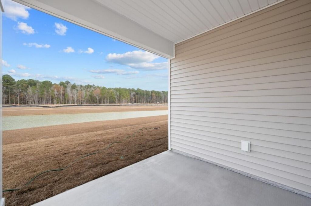 845 Meadowbrook Lane Photo 19