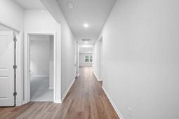 845 Meadowbrook Lane photo 4