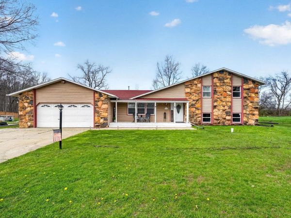 20911 Roycroft Drive, South Bend, IN 46614