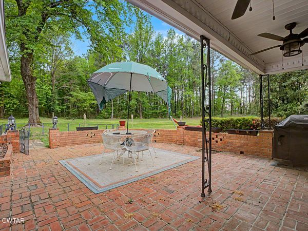 40 Manor Road , Jackson, TN 38305