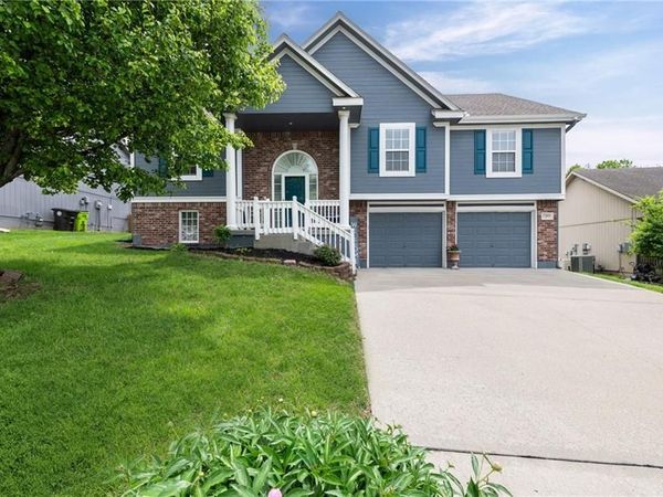 7205 E 165th Street, Belton, MO 64012