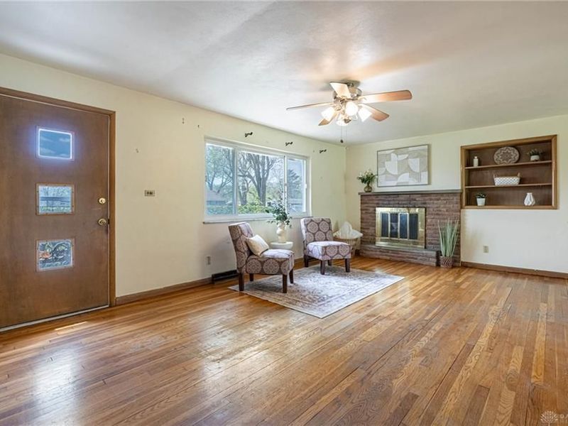 4150 Ridgecliff Drive, Beavercreek, OH 45440 Photo 2