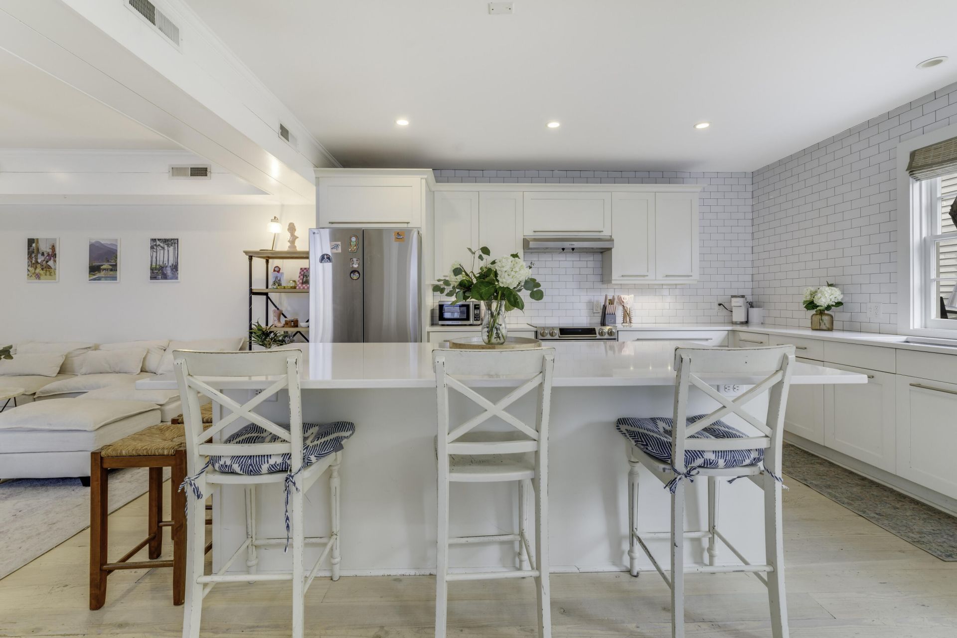 33 Bogard Street Photo 11