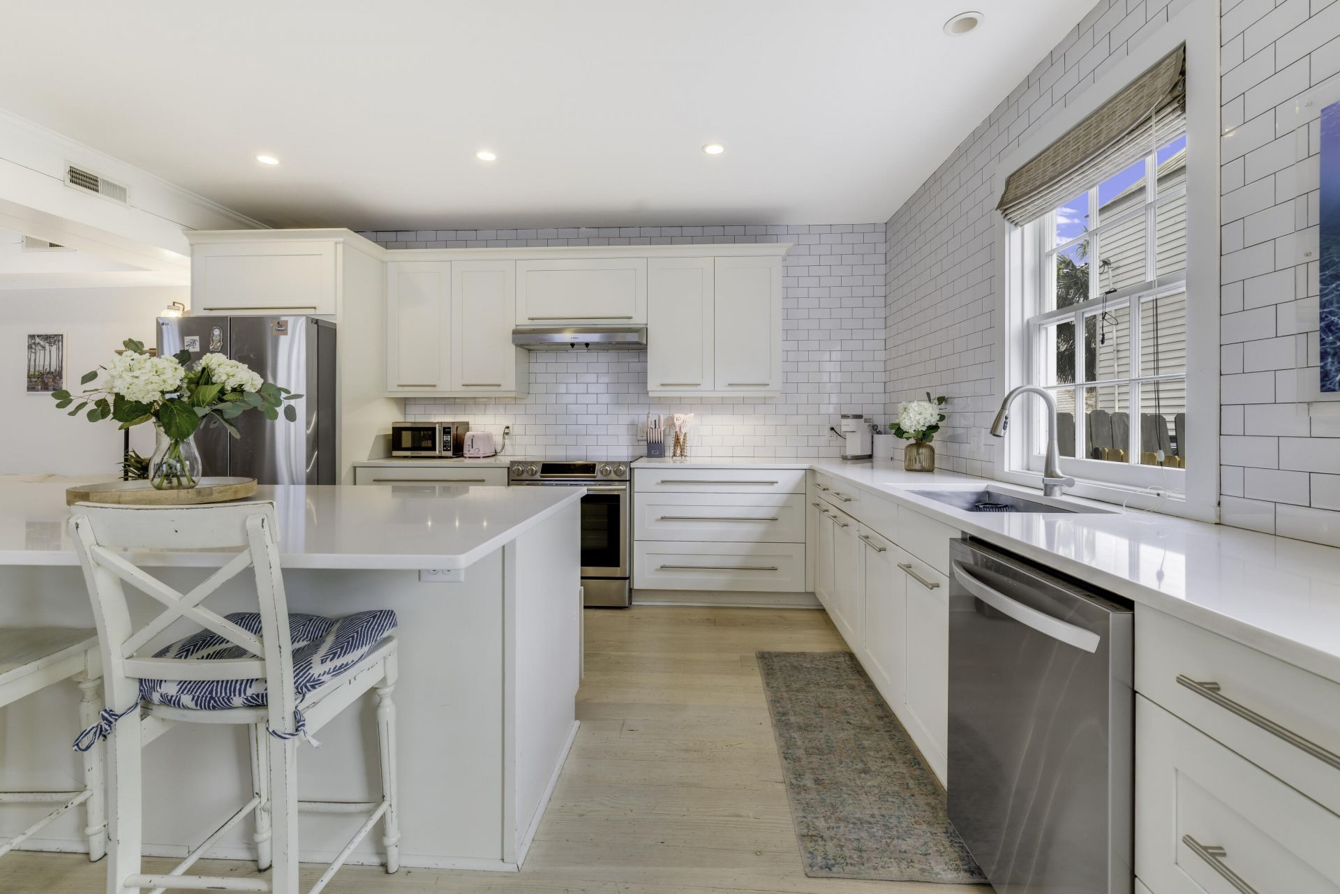 33 Bogard Street Photo 13