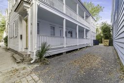 33 Bogard Street photo 4