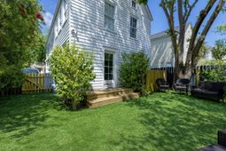 33 Bogard Street photo 4