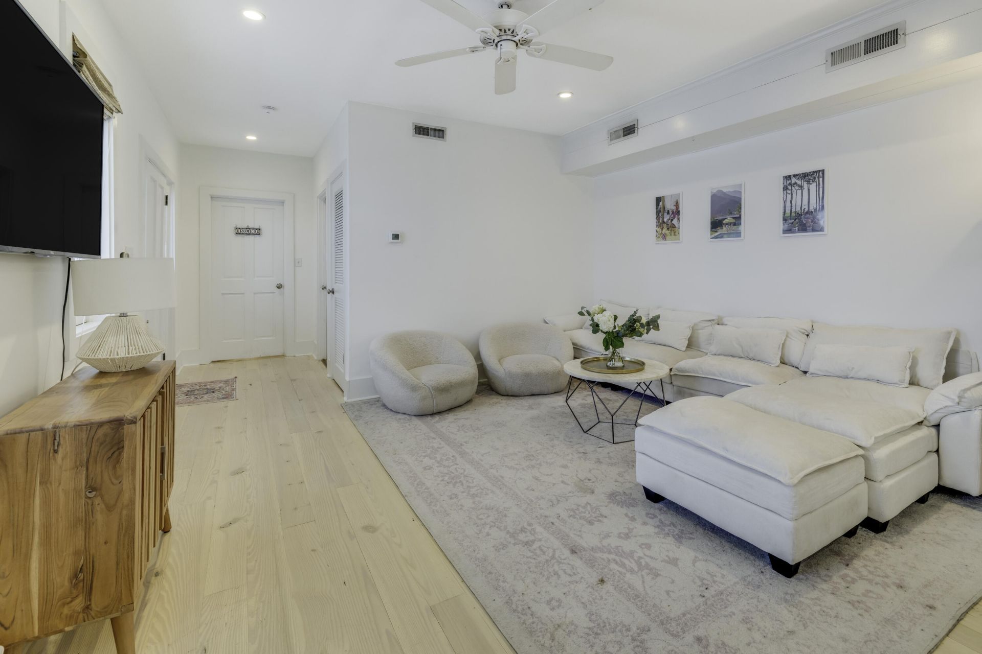 33 Bogard Street Photo 8