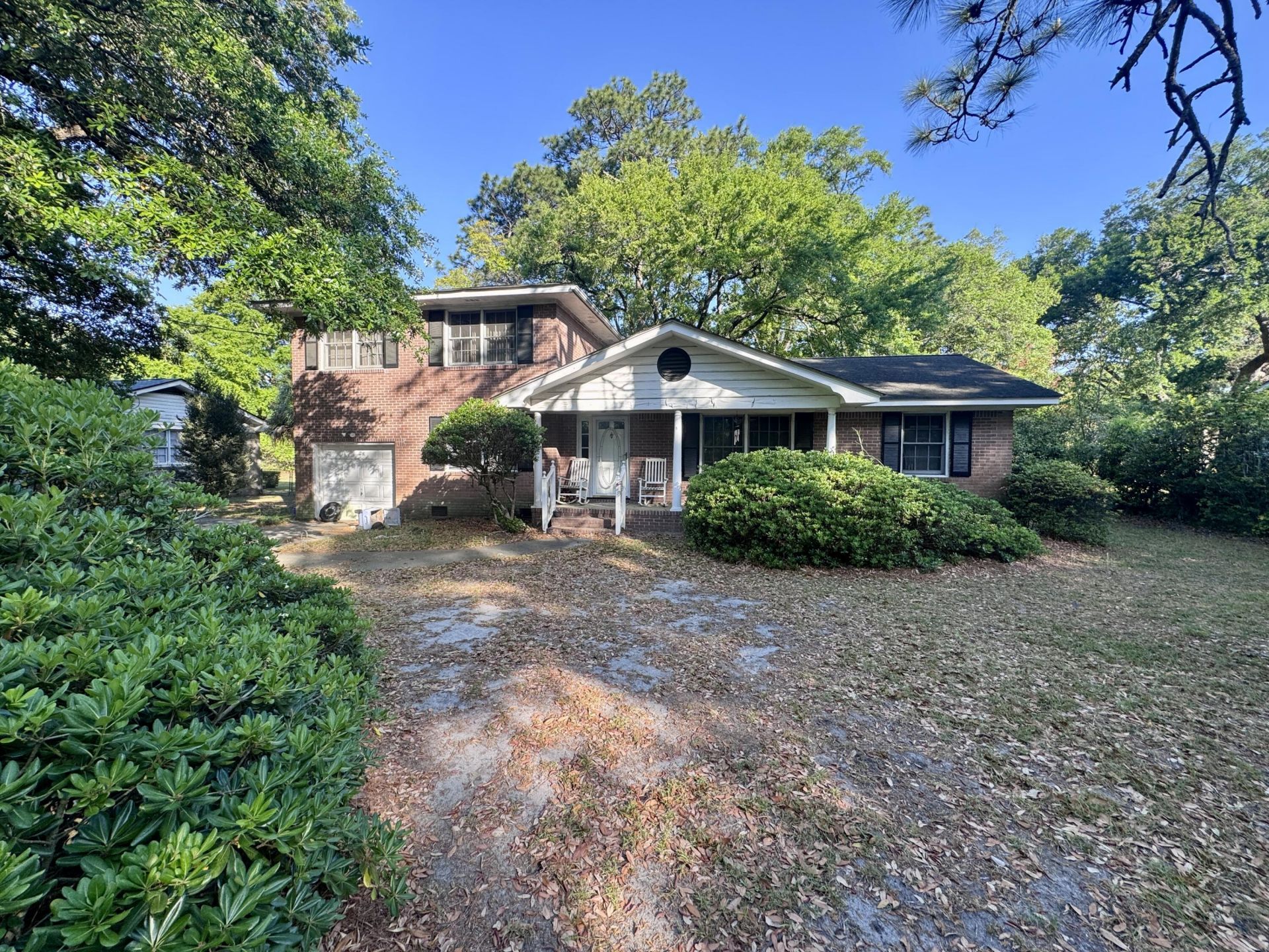 1330 Manor Boulevard Photo 1