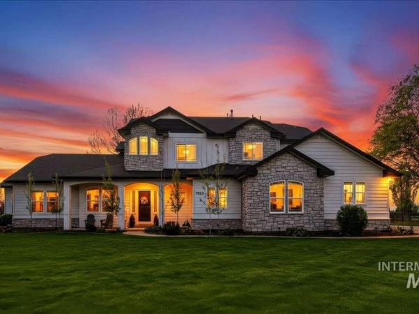 7933 S Old Farm Lane, Meridian, ID 83642
