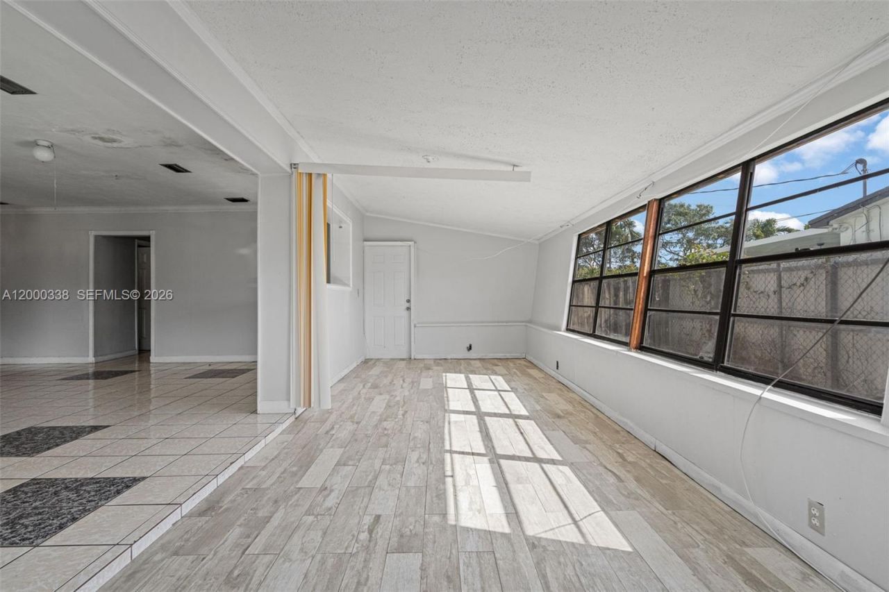 1321 NW 176th Ter , Miami Gardens, FL 33169 Photo