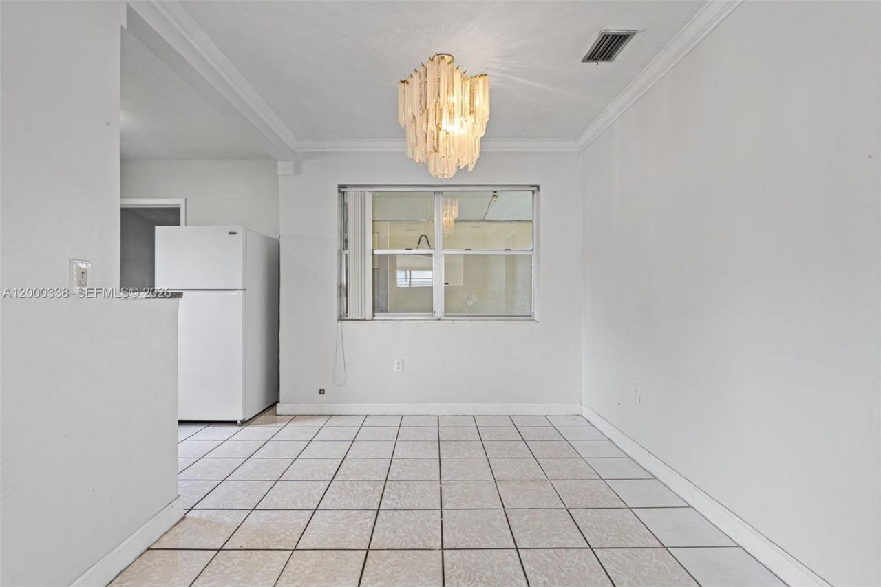 1321 NW 176th Ter , Miami Gardens, FL 33169 Photo