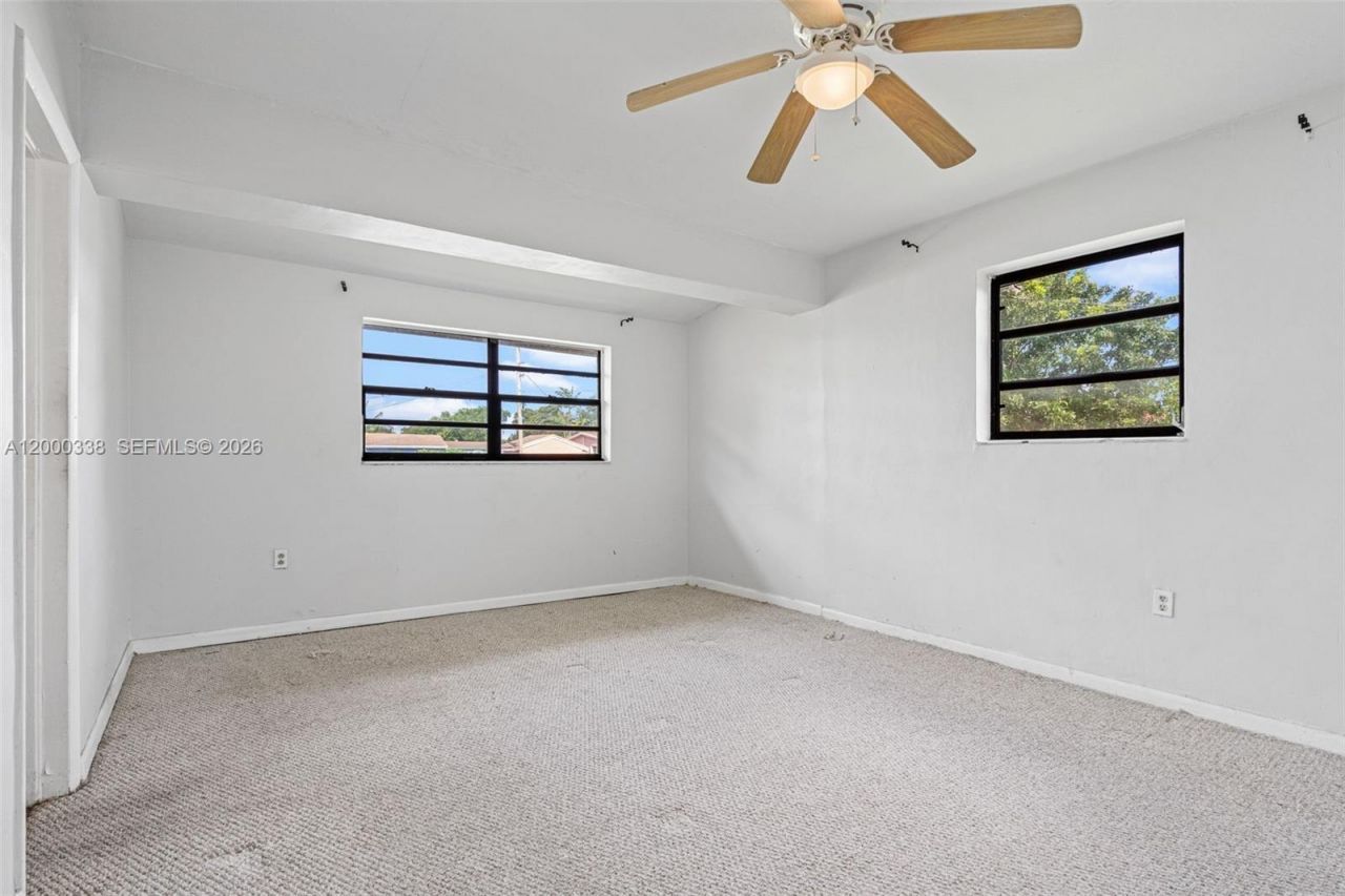 1321 NW 176th Ter , Miami Gardens, FL 33169 Photo