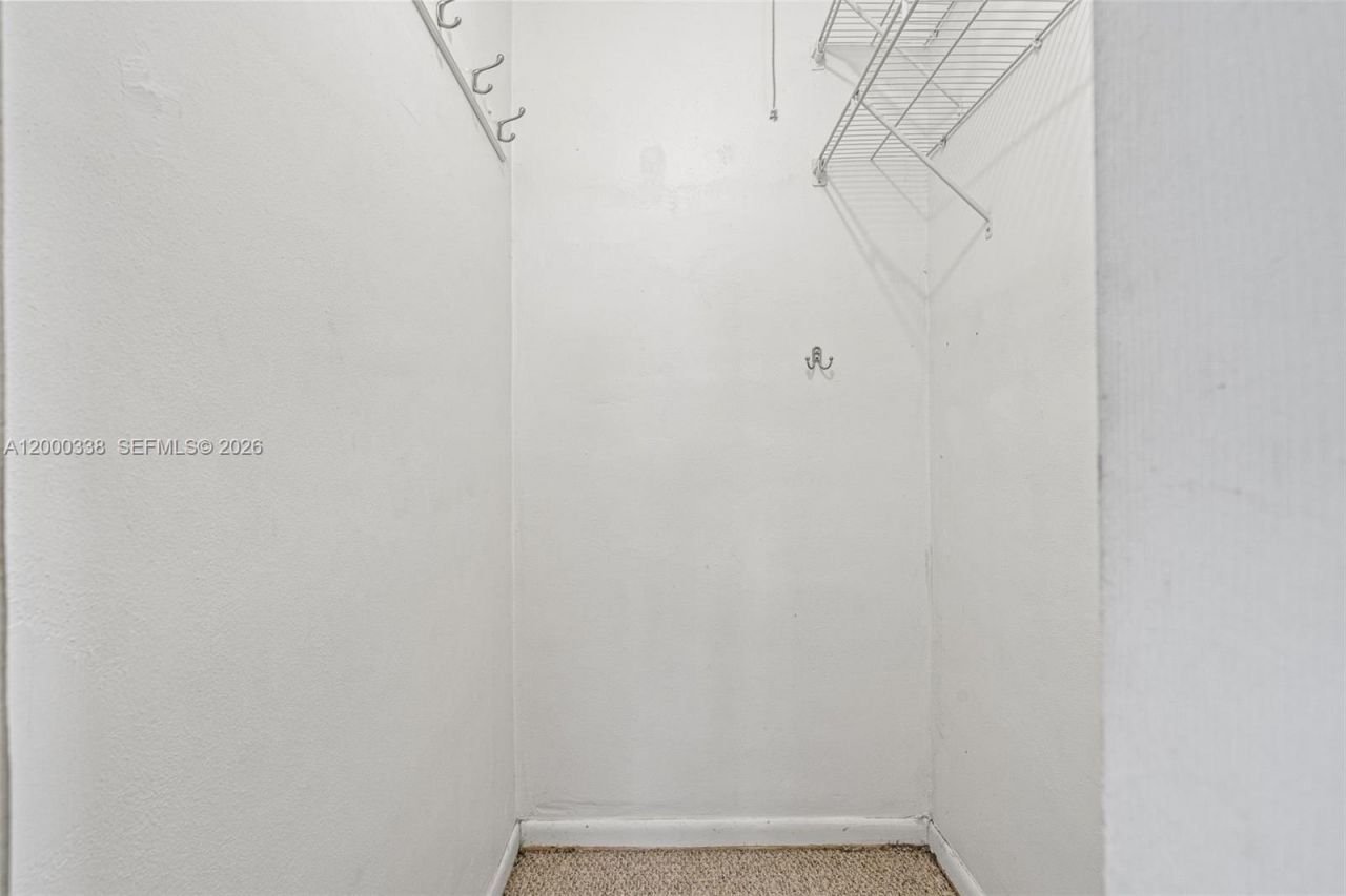 1321 NW 176th Ter , Miami Gardens, FL 33169 Photo