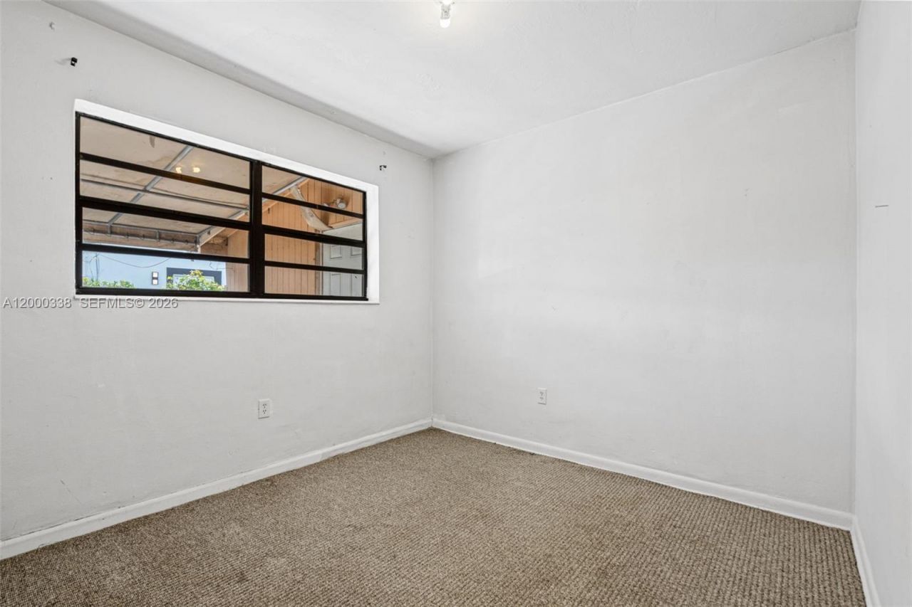 1321 NW 176th Ter , Miami Gardens, FL 33169 Photo